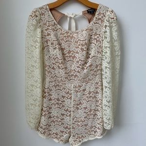 HOMMAGE cream lace romper. Size S
